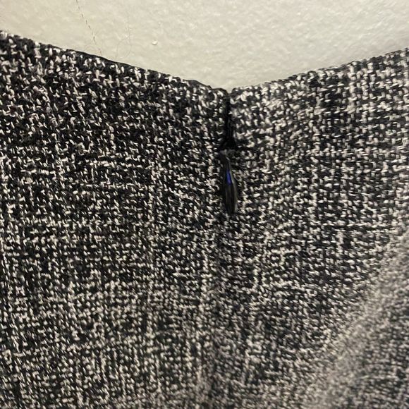 Betsey‎ Johnson Gray Sheath Dress Cap Short Sleeve Black Lace Overlay women’s 8 - Picture 9 of 13